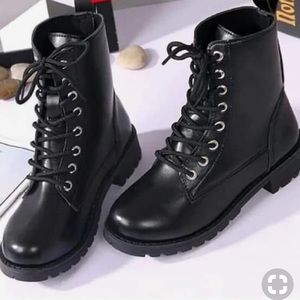 Meet your Posher, Randybell